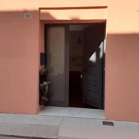 Apartament La Casa Sulla Vecchia Riva