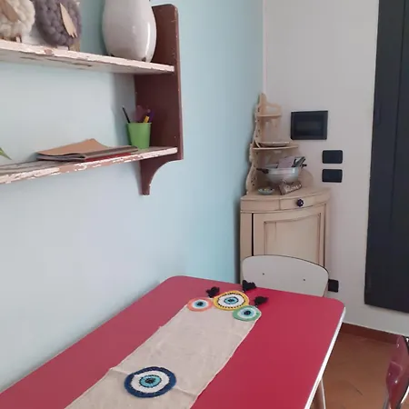 La Casa Sulla Vecchia Riva アパート *